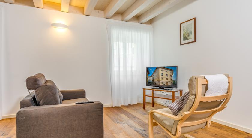 Palazzo Chimelli Apartment Перджине Валсугана Стая снимка